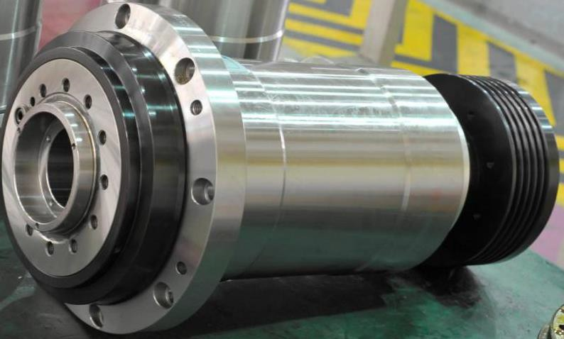 Шпиндельный узел токарного станка